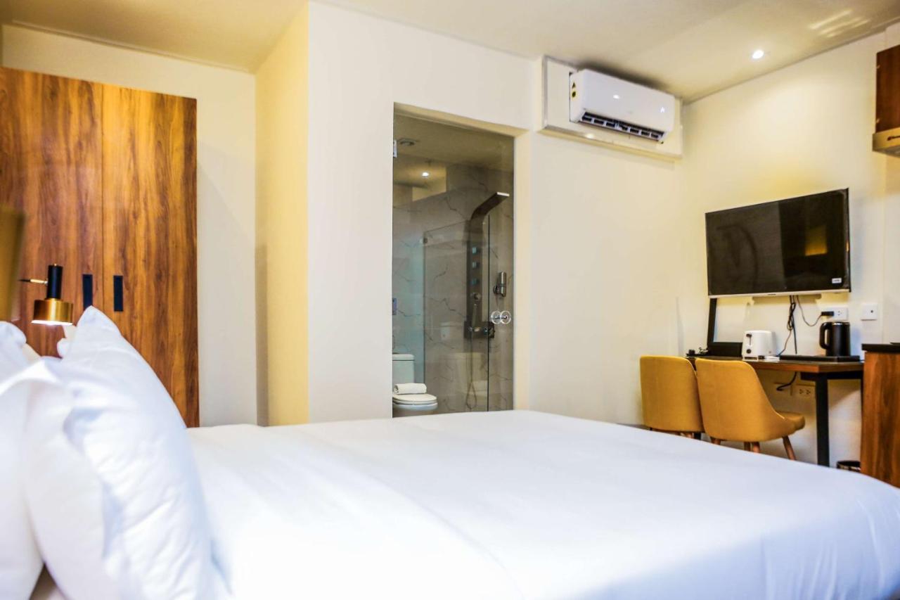 Surestay Studio By Best Western Clarkview Angeles City Εξωτερικό φωτογραφία