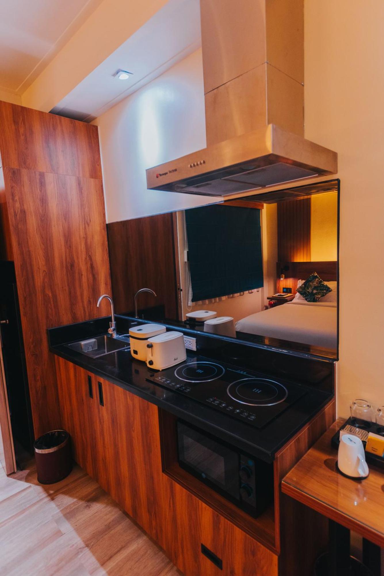 Surestay Studio By Best Western Clarkview Angeles City Εξωτερικό φωτογραφία