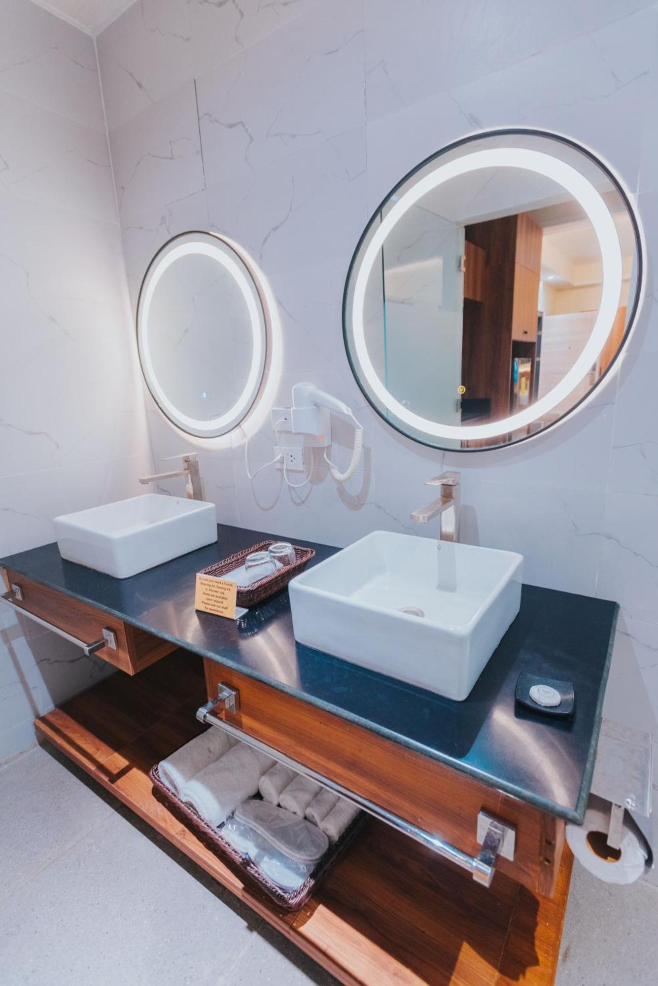 Surestay Studio By Best Western Clarkview Angeles City Εξωτερικό φωτογραφία