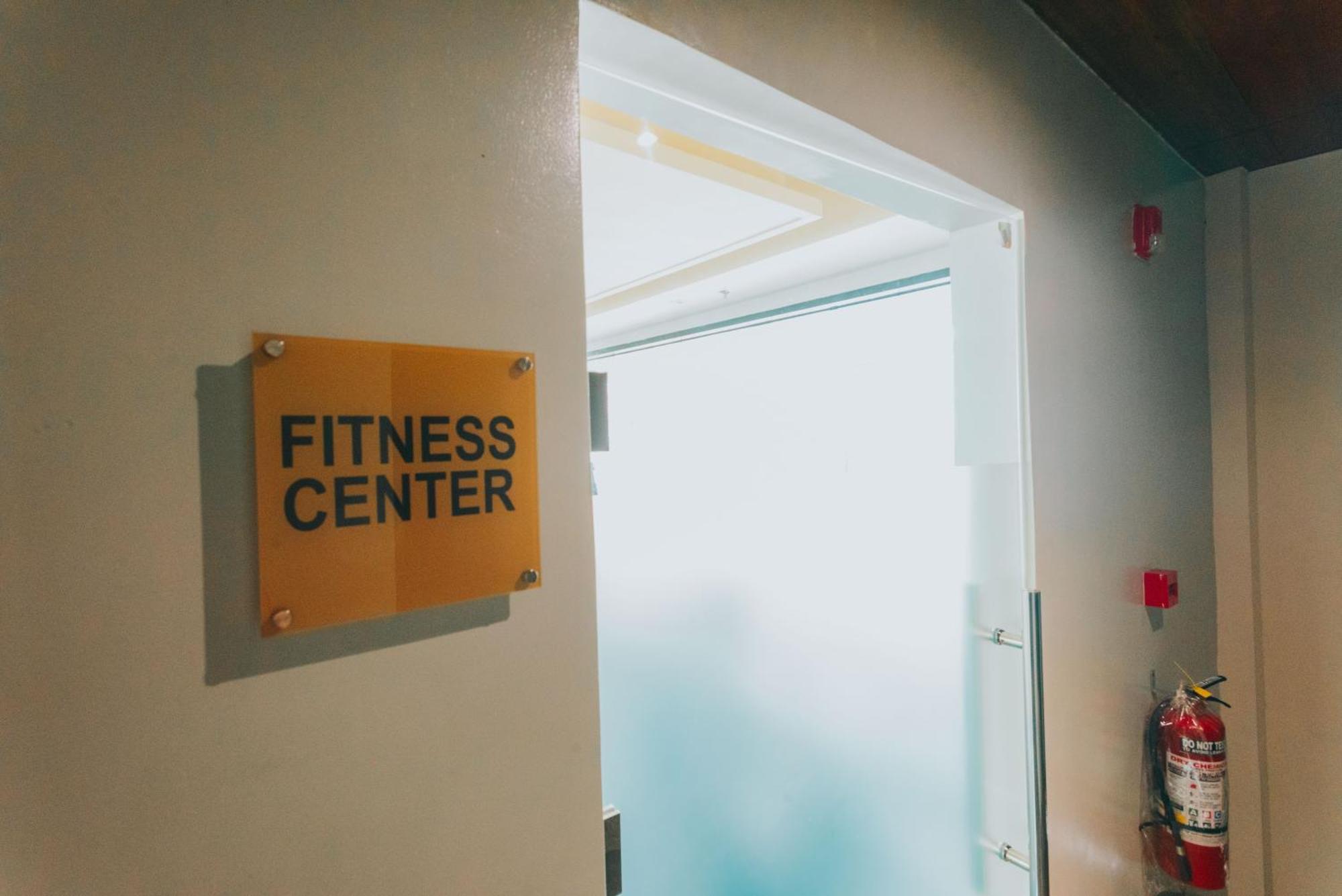 Surestay Studio By Best Western Clarkview Angeles City Εξωτερικό φωτογραφία